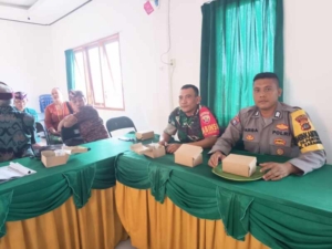 Babinsa 1623-01/Karangasem Hadir dalam Musdessus Penetapan KPM BLT Desa Pertima