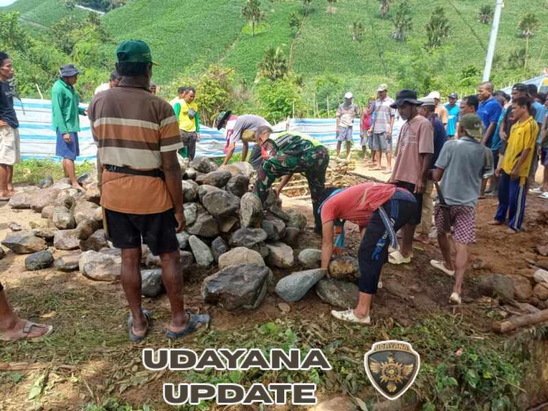 Keterlibatan Aktif Tokoh Desa dan Masyarakat Dukung Perbaikan Jalan di Desa Nggelu
