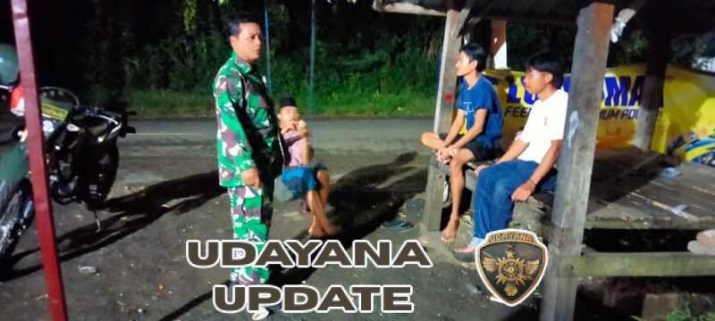 Piket Koramil Poto Tano Gelar Patroli Malam, Imbau Warga Jaga Kamtibmas