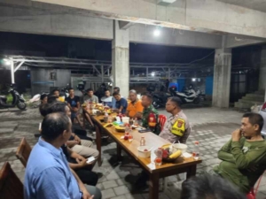Babinsa Denbar Silaturahmi di Yayasan Wahana Budi Luhur, Edukasi Warga Cegah Kriminalitas dan Jaga Kebersihan