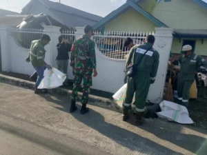 Gotong Royong Akbar di Maluk, Lingkungan Ditata Jelang Bulan Suci