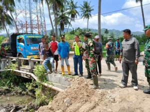 Dandim Bima Pastikan Pembangunan Infrastruktur Desa Sesuai Target TMMD