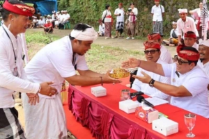 468 KK Krama Wanasari Gelar Ngeruak Karya, Bupati Tabanan Tekankan Semangat Nangun Sat Kerthi Loka Bali