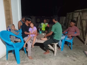 Sinergi Babinsa dan Warga, Ronda Malam Cegah Gangguan Kamtibmas
