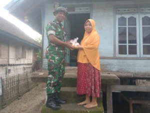 Program Makan Bergizi Gratis di Air Suning Berjalan Lancar, Babinsa Turut Mendampingi