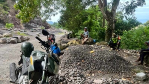 Jaga Kamtibmas, Babinsa Sambangi Warga Lingkungan Samba
