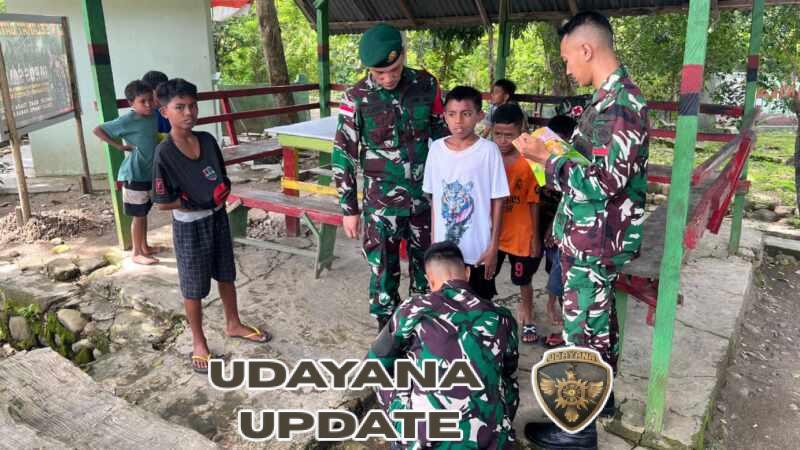 Yonarmed 12 Kostrad Tingkatkan Kesadaran Hidup Bersih Anak-anak di Wilayah Perbatasan