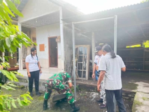 Babinsa 1623-01/Karangasem Dampingi kegiatan Gertak PSM di Lingkungan Dukuh Kelurahan Padangkerta
