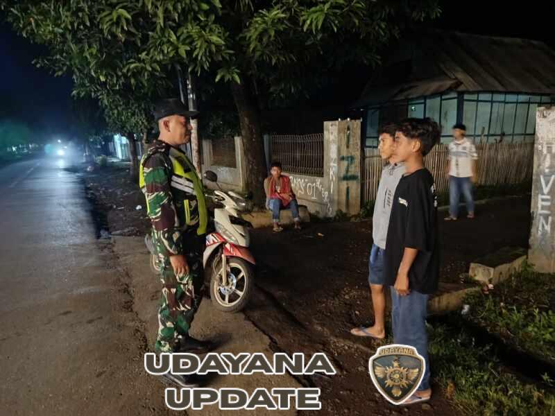 Ronda Malam Babinsa Desa Kananga Fokus Cegah Penyalahgunaan Alkohol dan Obat Terlarang