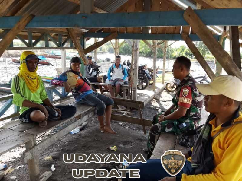 Musim Hujan, Babinsa Mbawi Ingatkan Nelayan Waspada Cuaca Buruk
