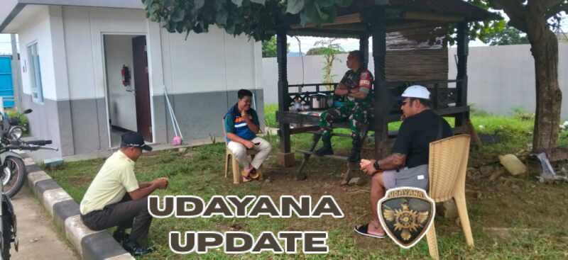 Hadir di Tengah Warga, Babinsa Nusa Jaya Perkuat Silaturahmi dan Kamtibmas