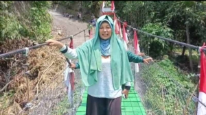 ‎Wujud Kepedulian Pemerintah, Jembatan Gantung Hadir untuk Kesejahteraan Korleko Selatan