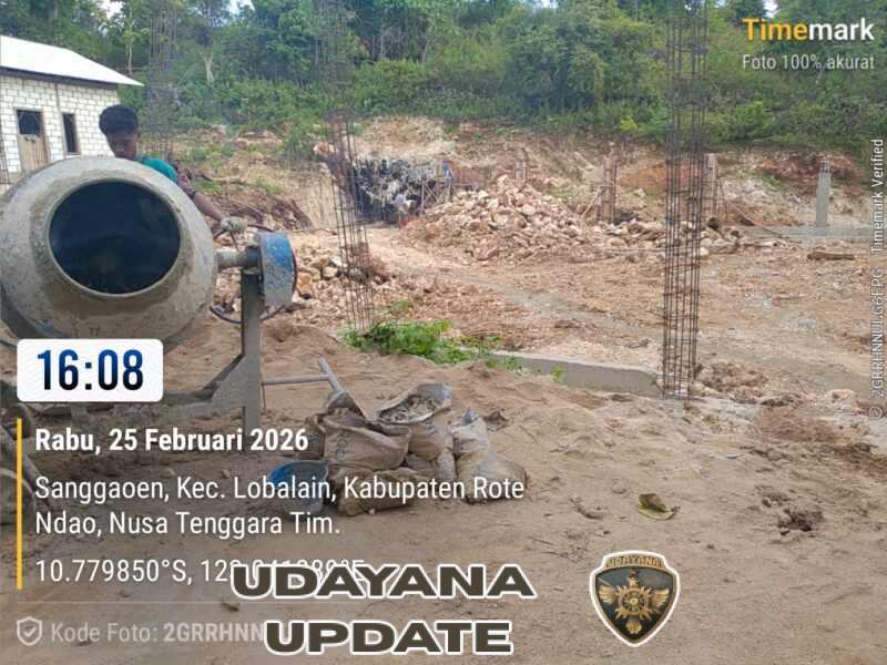 Monitoring Wilayah, Babinsa Lobalain Kawal Pembangunan KDKMP Berjalan Aman