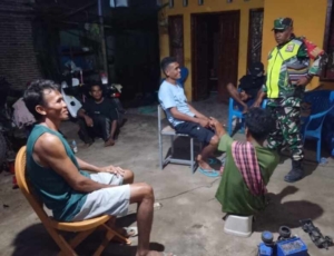 Larangan Senjata Tajam dan Miras Jadi Fokus Patroli Malam Babinsa Desa Waro