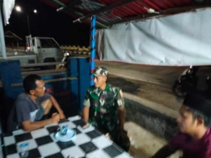 Koramil 1628-04/Poto Tano Gelar Patroli Malam, Pastikan Wilayah Aman dan Kondusif