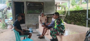 Monitoring Wilayah Binaan, Babinsa Ajak Masyarakat Jaga Kebersihan dan Kamtibmas