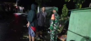 Patroli Kongkow-Kongkow Babinsa Desa Keroya, Perkuat Silaturahmi dan Kewaspadaan Cuaca Ekstrem