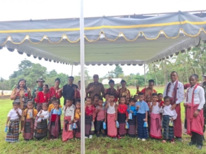 TMMD Ke-127 Kodim 1603/Sikka Hadirkan Aksi Nyata, Bupati Pimpin Pemberian Makanan Bergizi di Desa Werang