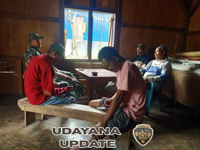 Babinsa Koramil Lembor Perkuat Silaturahmi Lewat Anjangsana di Ponto Ara