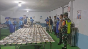 Sinergi TNI dan Pemda, Koramil 1612-05/Satar Mese Hadiri Monitoring MBG di Satarmese