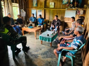 Babinsa Koramil 1630-02/Lembor Bersama Aparat Amankan Sengketa Tanah di Golo Tantong