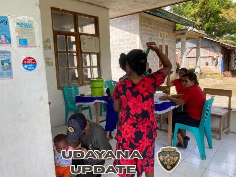 Yonarmed 12 Kostrad Peduli Generasi Sehat, Hadirkan Posyandu di Perbatasan