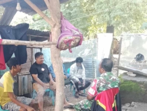 Babinsa Koramil 1618-05/Biut, Aktif Pantau Wilayah, Duduk Bersama Warga Hauteas
