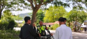Tanamkan Semangat Belajar, Babinsa Ambrosius Ajak Pemuda Supun Persiapkan Diri Jadi Prajurit TNI