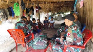 Wujudkan Masyarakat Sehat, Satgas Pamtas Yonarhanud 2 Kostrad Gelar Yankes Keliling di Natemnanu