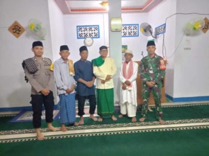 Pererat Silaturahmi di Bulan Suci, Babinsa Labuhan Alas Hadiri Safari Ramadhan di Masjid Al Falah