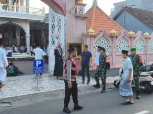 Dandim Klungkung Kerahkan Personel Kawal Sholat Idul Fitri