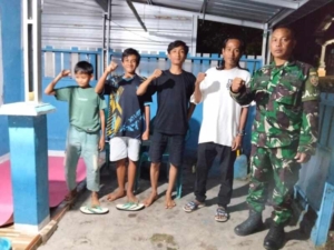 TNI Hadir di Tengah Warga, Koramil Moyo Hulu Gencarkan Patroli Wilayah
