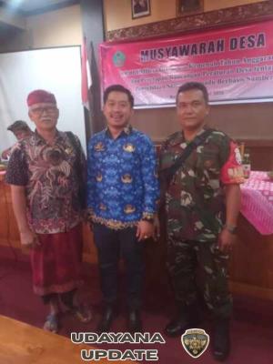 Hadiri Rakor Forum Perbekel, Babinsa Koramil 1616-05/Sukawati Dukung Penguatan Sinergi Antar Desa