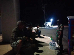 Babinsa Poto Tano Gelar Patroli Malam, Jaga Keamanan Wilayah Tetap Kondusif  Koramil Poto Tano Intensifkan Patroli, Wujudkan Kamtibmas yang Aman  Serda Bukhari Laksanakan Patroli Malam, Imbau Warga Jaga Ketertiban  Patroli Rutin Koramil Poto Tano, Situasi Wilayah Terpantau Aman dan Lancar  TNI Hadir di Tengah Masyarakat, Babinsa Poto Tano Aktif Jaga Keamanan Malam Hari