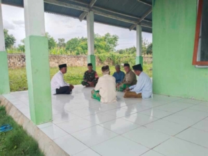 Babinsa Loli Komsos Bersama Tokoh Agama, Perkuat Sinergitas di Wilayah