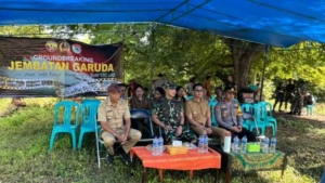 Dandim 1601/Sumba Timur Bersama Forkopimda Hadiri Vicon dan Groundbreaking Jembatan Garuda