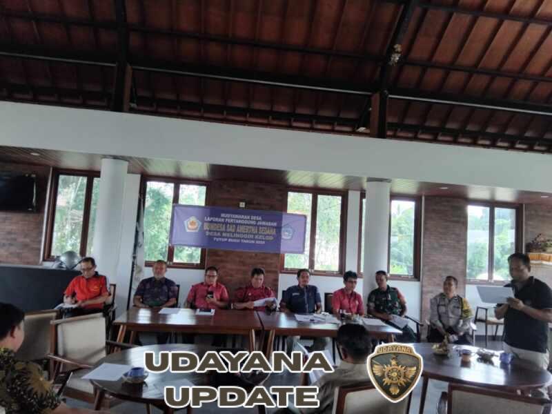 Babinsa Melinggih Kelod Kawal Musdes LPJ BUMDesa, Dorong Transparansi dan Profesionalisme Pengelolaan Usaha Desa