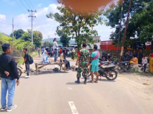 Jalan Kembali Normal Berkat Peran Aktif Babinsa dan Aparat Kepolisian