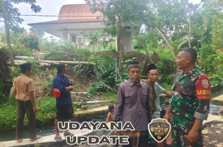 Melalui Komsos, Babinsa Lenek Ramban Biak Himbau Warga Tingkatkan Kamtibmas di Bulan Ramadhan