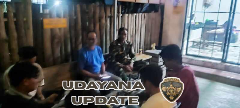 Sertu Ashar Laksanakan Patroli, Pererat Komsos Bersama Warga Seteluk