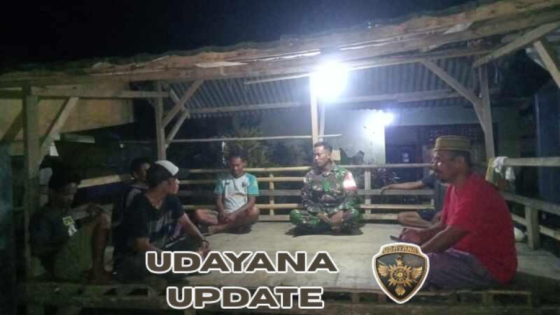 Aksi Nyata Babinsa di Dompu, Edukasi Warga Lewat Ronda Malam