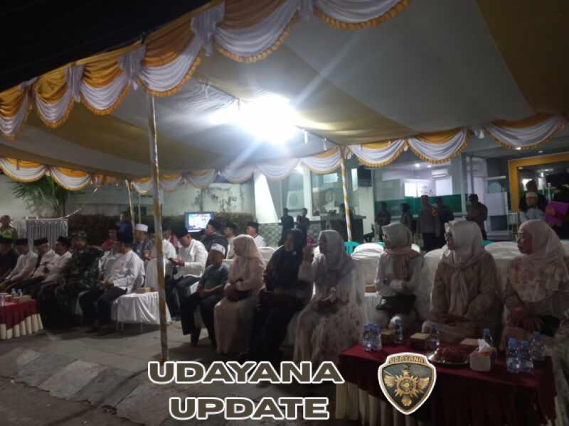 TNI Hadir Amankan Pawai Takbiran di Taliwang, Kegiatan Berjalan Aman dan Lancar