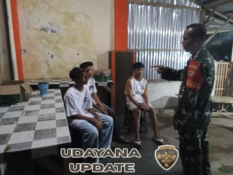 Patroli Babinsa Dukung Keamanan Lingkungan Saat Lebaran