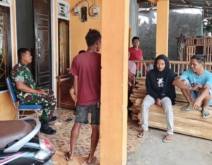 Desa Sie Diminta Bangun Persatuan dan Jaga Kebersihan Menyambut Musim Hujan