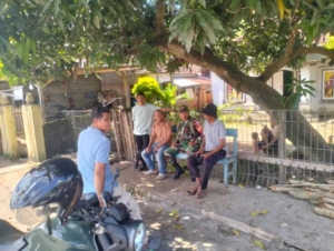 Aksi Nyata Babinsa di Dusun Buna, Dekatkan Diri dengan Masyarakat