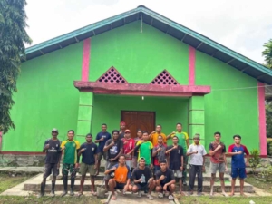 ‎Tulus Mengabdi di Perbatasan, Satgas Pamtas Yonarhanud 2 Kostrad Karya Bakti di Gereja Napan