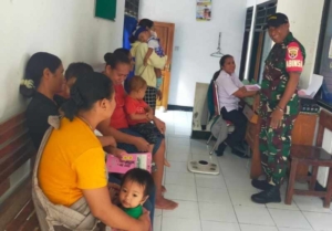 Babinsa Nunbaun Delha Pantau Posyandu Dukung Gizi Balita