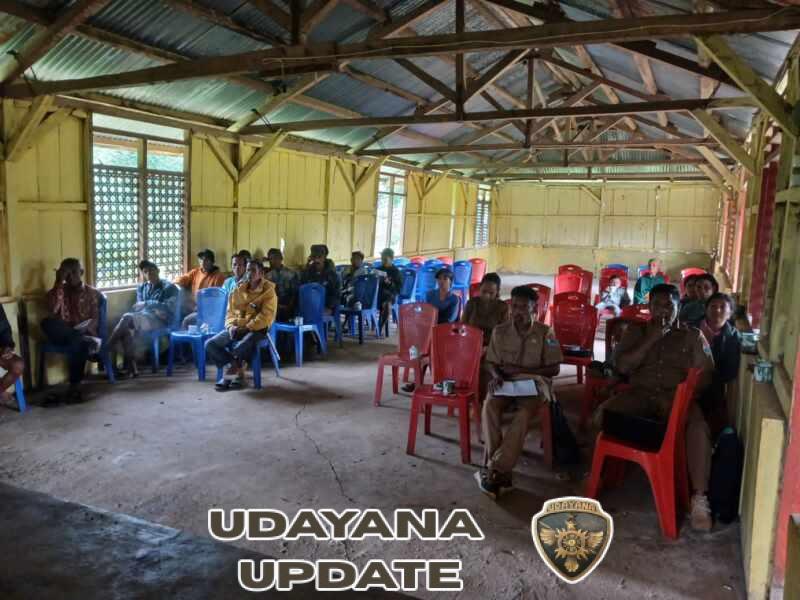 Sertu I Nengah S Dukung Program Rumah Desa Sehat Lewa Tidahu