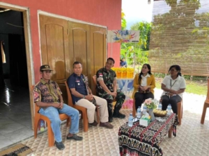 Direktur Agrinas Bali Nusra dan Dandim 1627/RN Tinjau KDKMP Sanggaoen