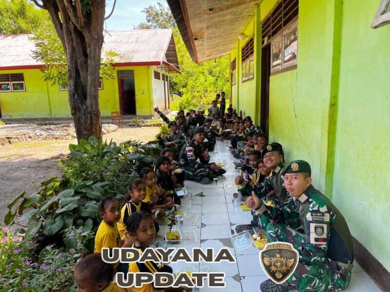 Suapan Kasih di Tanah Batas, Satgas Yonarhanud 2 Kostrad Bagikan Makanan Bergizi di SD Negeri Tataum